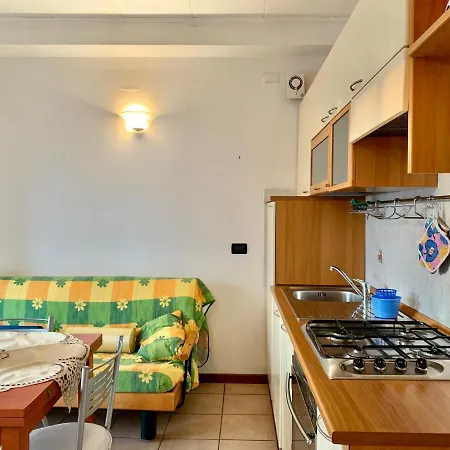 Yellow Apt Apartament